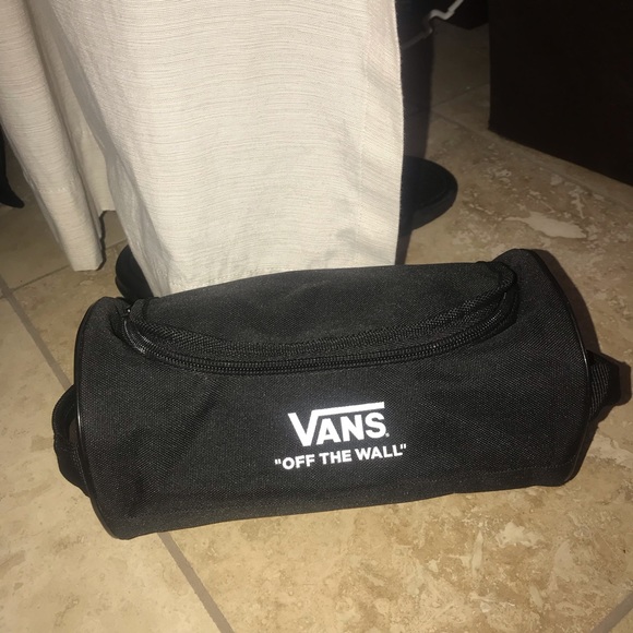 vans toiletry bag
